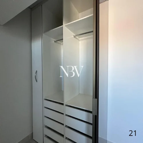 21